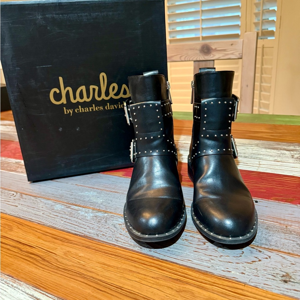Charles David women's Studded Black Boots size 9